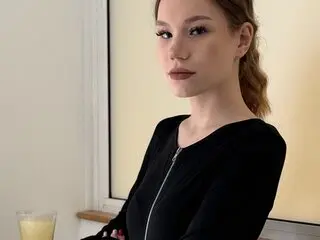 DorettaBigger free fuck